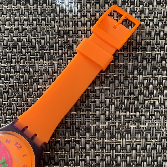 Swatch Watch - GV700 - FLUO SEAL - Picture 3 of 9